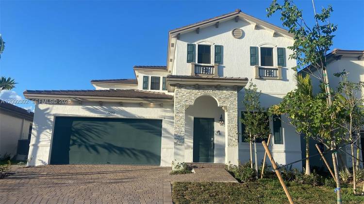 Spacious 4BR 3BA Home with Private In Law SuiteWelcome to this beautiful 4 bedroom, 3 bathroom rental home offering exceptional space and flexibility.
