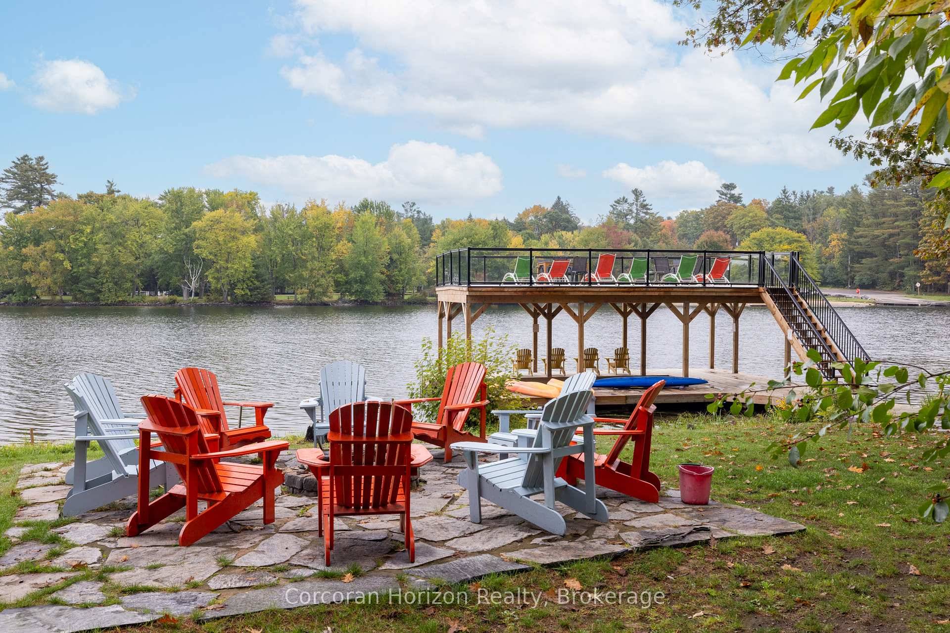 Welcome to this beautiful amp ; unique A frame cottage on Lake Muskoka in Port Carling, the heart of Muskoka.