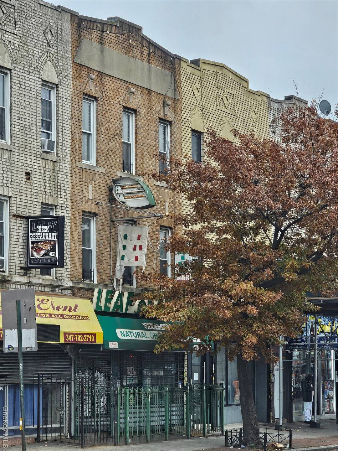 Mixed Used building offers opportunity for fresh tenants with current market value rent.