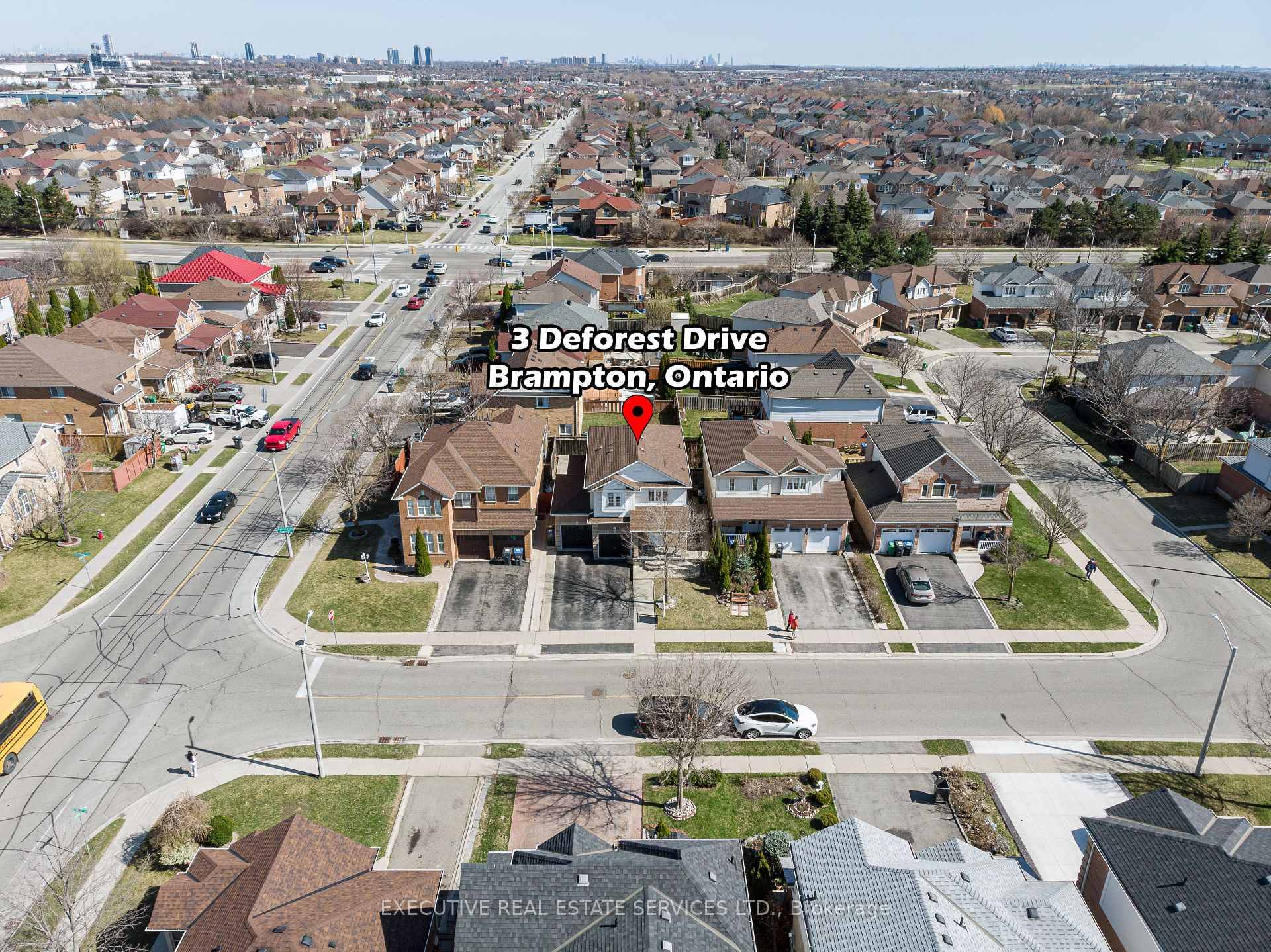 Welcome To 3 Deforest Dr !