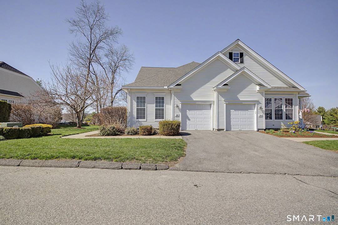 Welcome to the highly sought after Carlson Ridge 55 community.