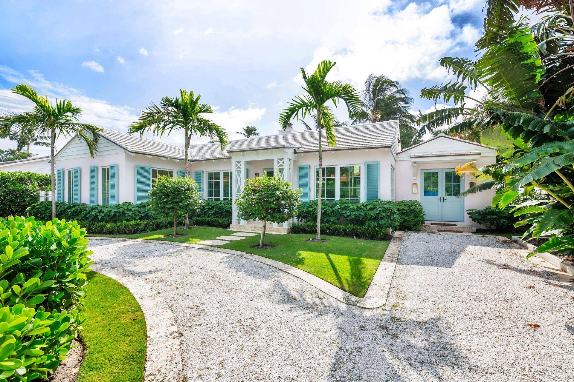 266 Colonial Lane Single-Family Palm Beach