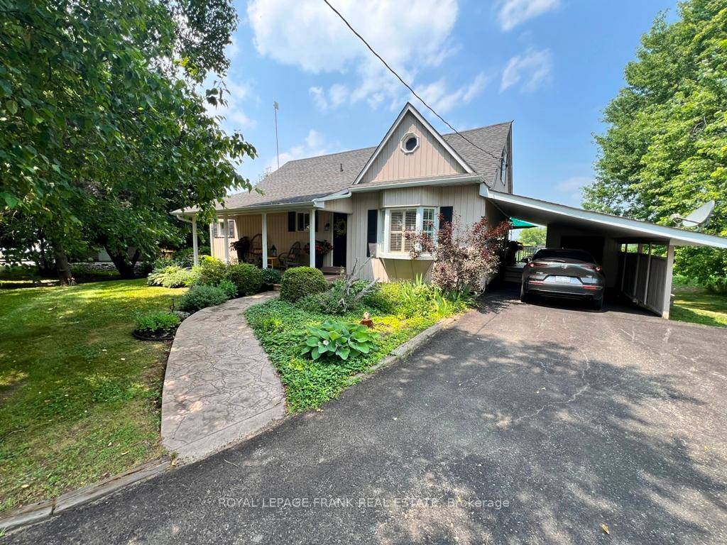 HIDDEN GEM ! ! This is the Unique Enchanting Home You've Been Waiting For !