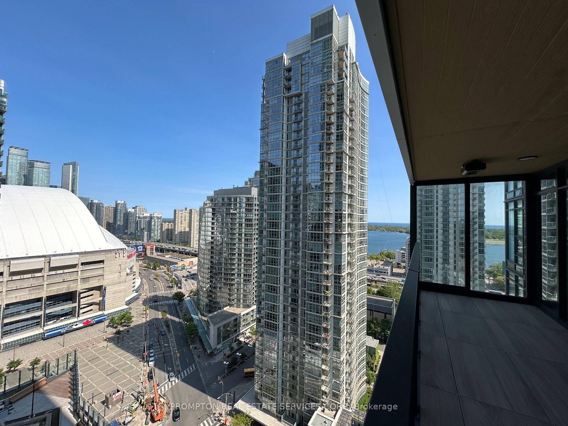 Spectacular Landmark Property in Torontos Waterfront Communities !