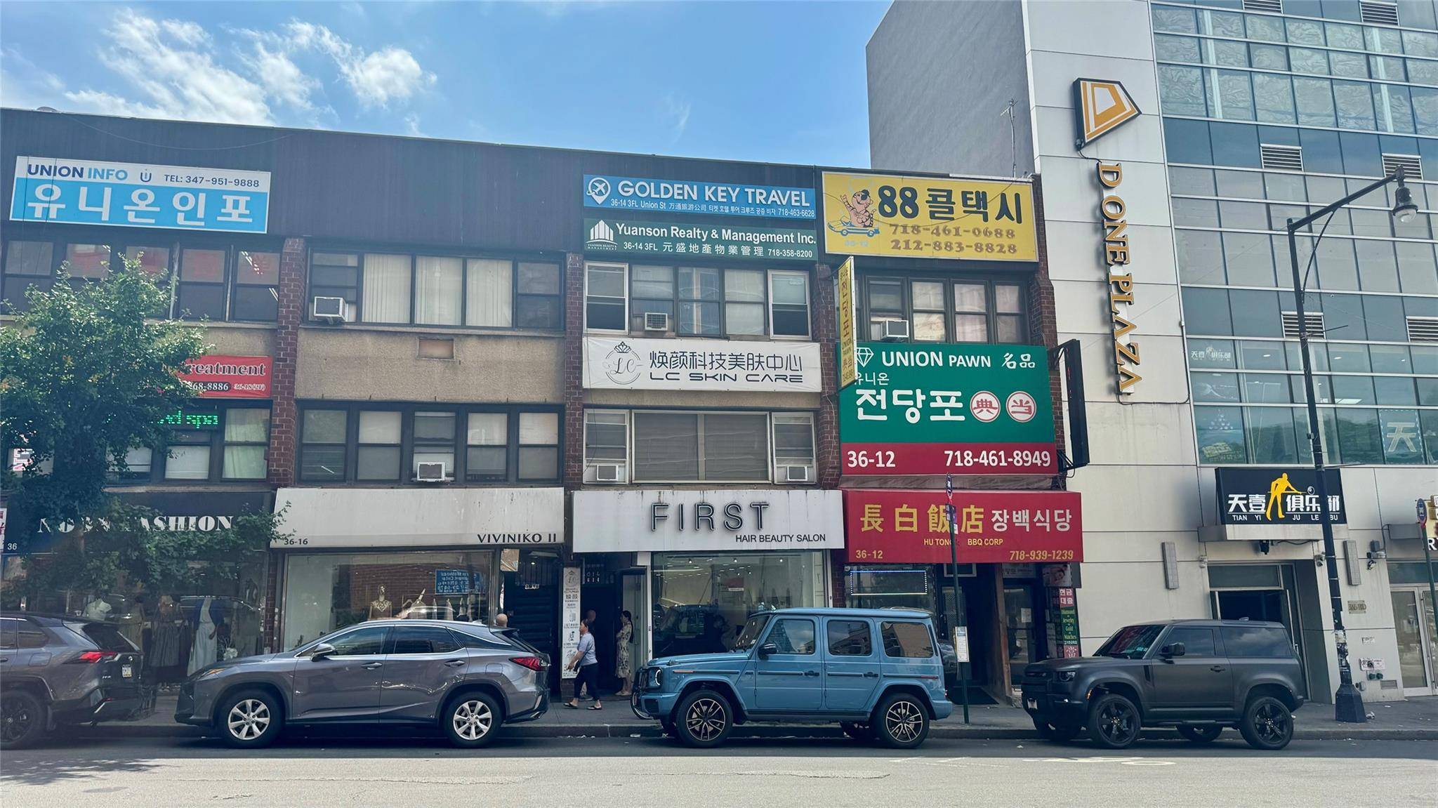 Flushing Prime Location, Legal 5 income producing property, stable tenants.