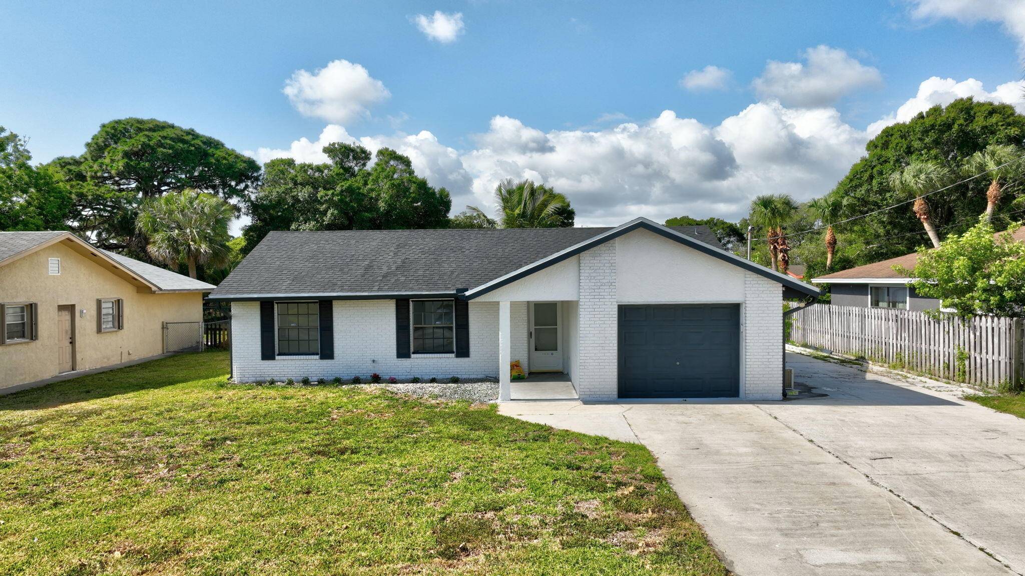 Beautifully Updated Home in a Quiet Neighborhood !