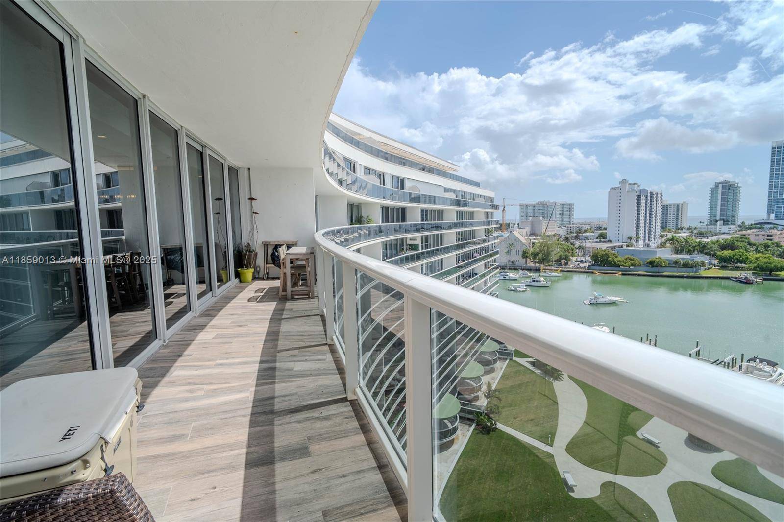 Experience breathtaking water views from this spacious 1 bedroom den 1, 133 SF condo, with a full 200k renovation designed for modern living, including European engineered oak flooring throughout and ...