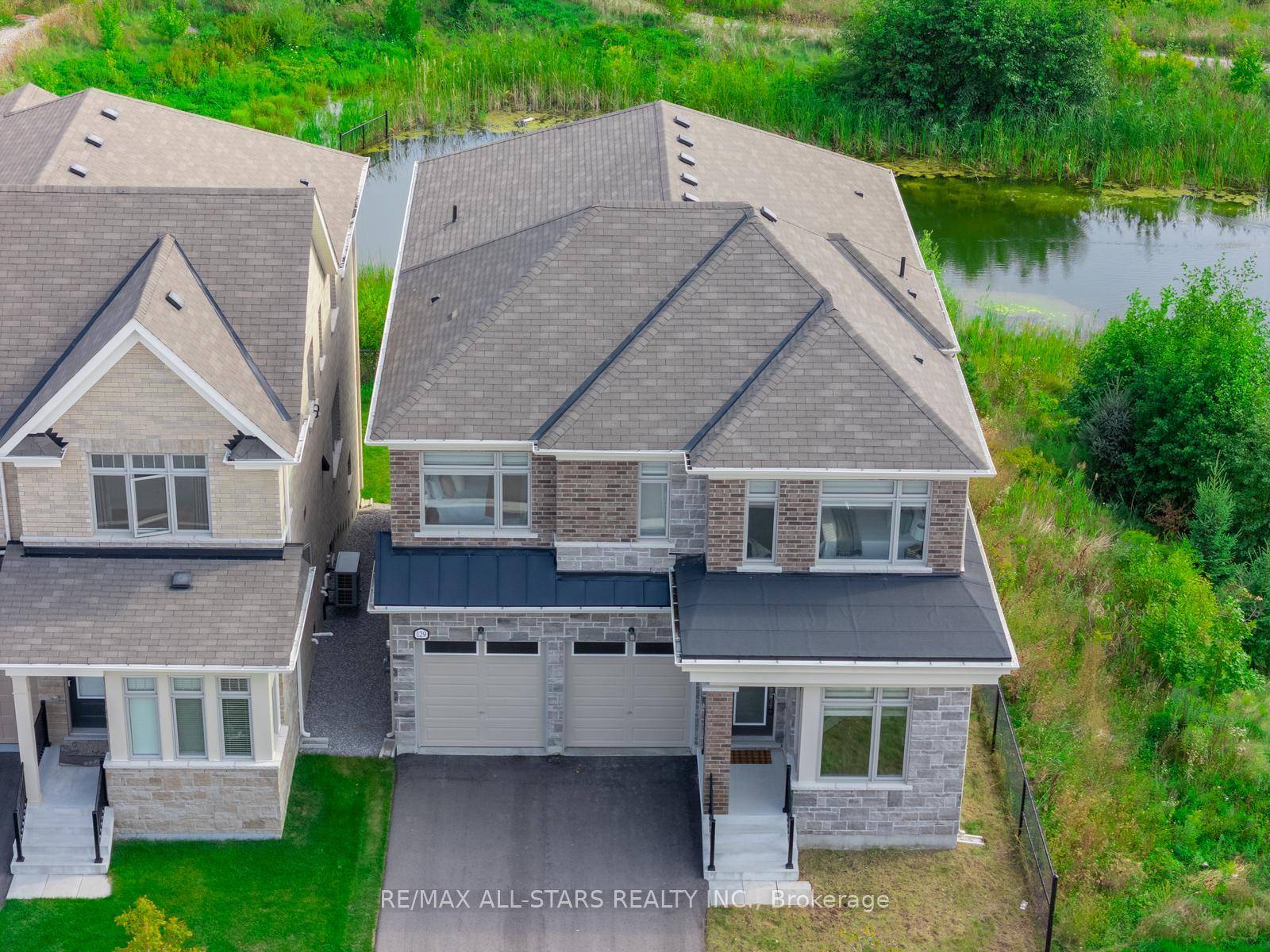Welcome to 129 Busato Drive in the highly desirable Byers Pond community of Stouffville.