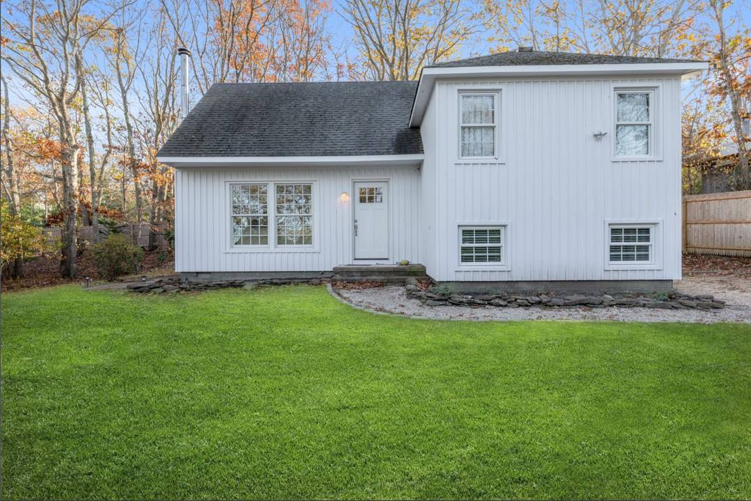 Renovated Sag Harbor Beach Get Away