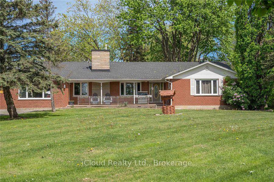 Prime Location with Exceptional Development Potential, This generous 12.