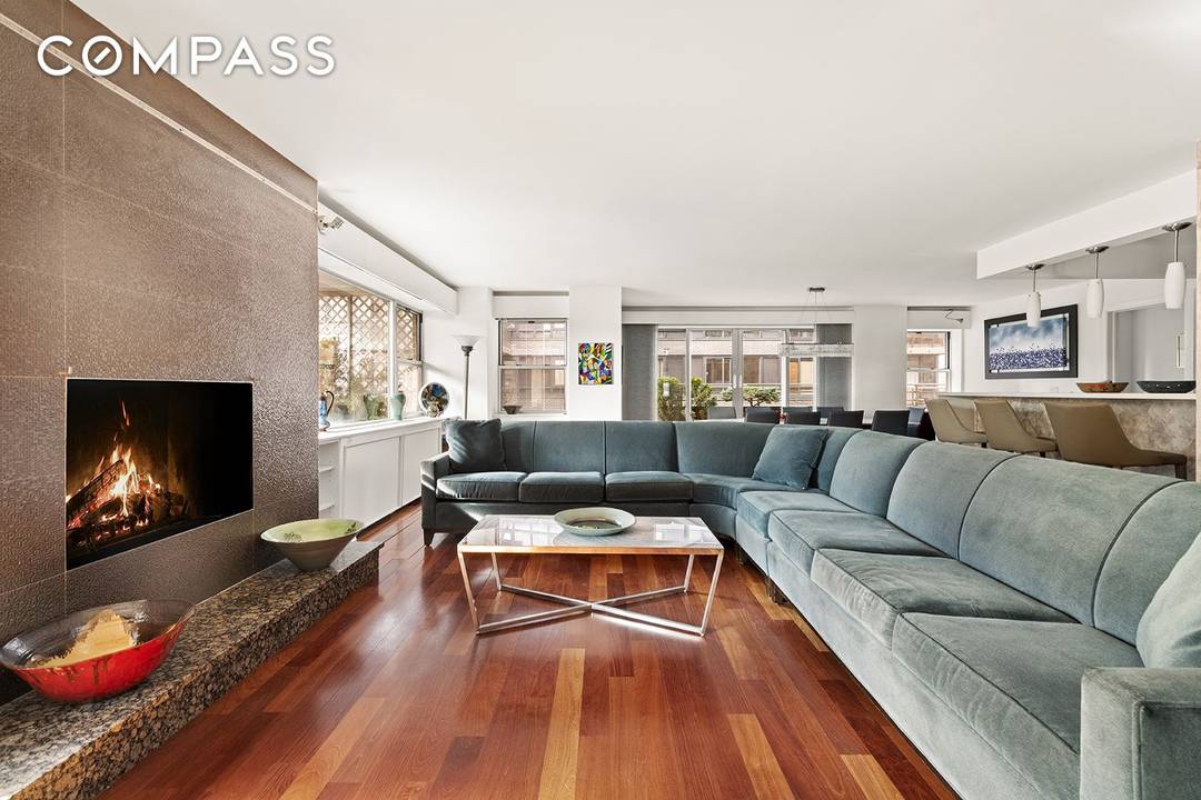 A standout offering at Beekman East, this fully renovated four bedroom, three and a half bath residence combines generous proportions with exceptional outdoor space in a full service condominium.