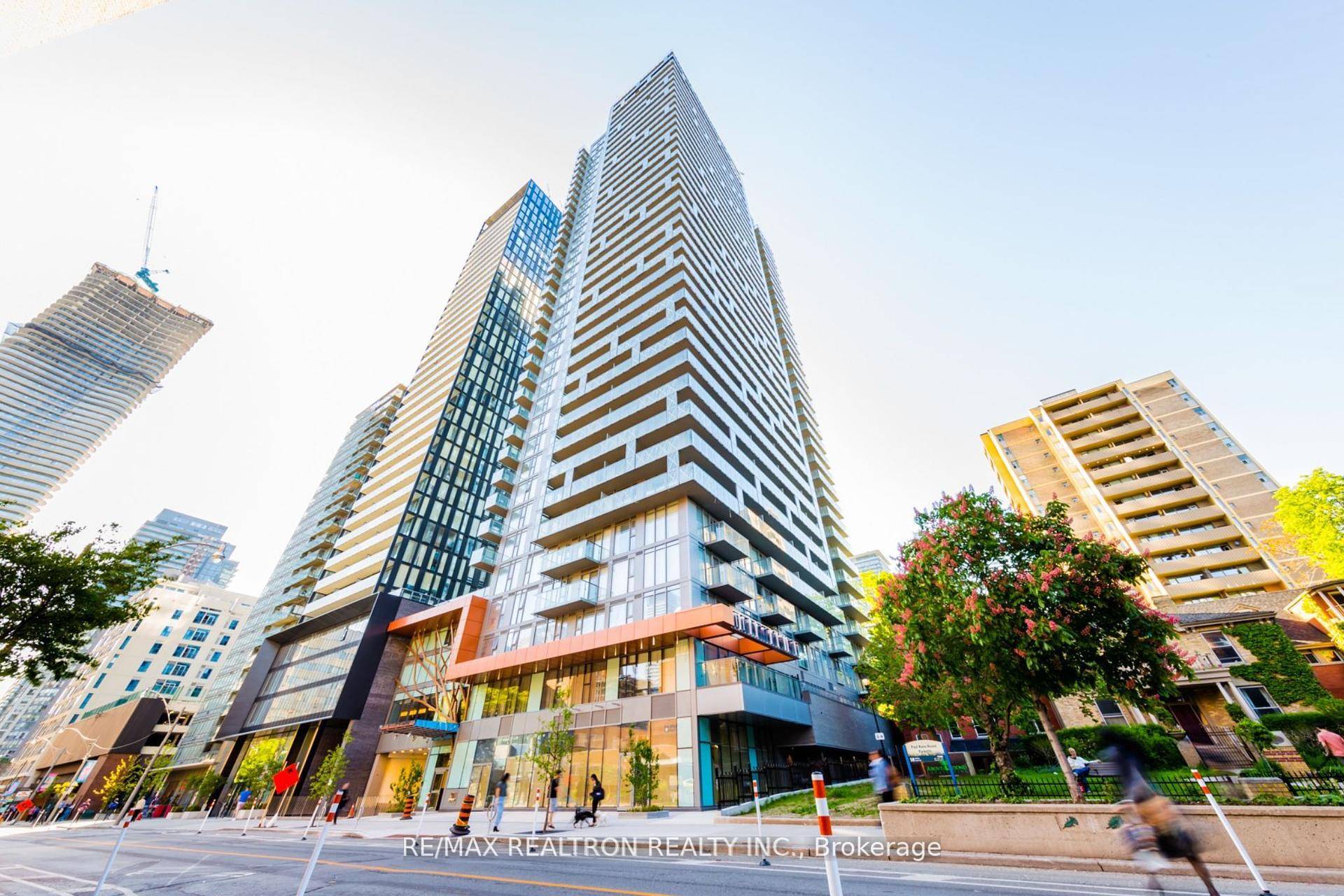 Welcome to The Plaza a sun filled corner unit just steps from Wellesley Subway Station.