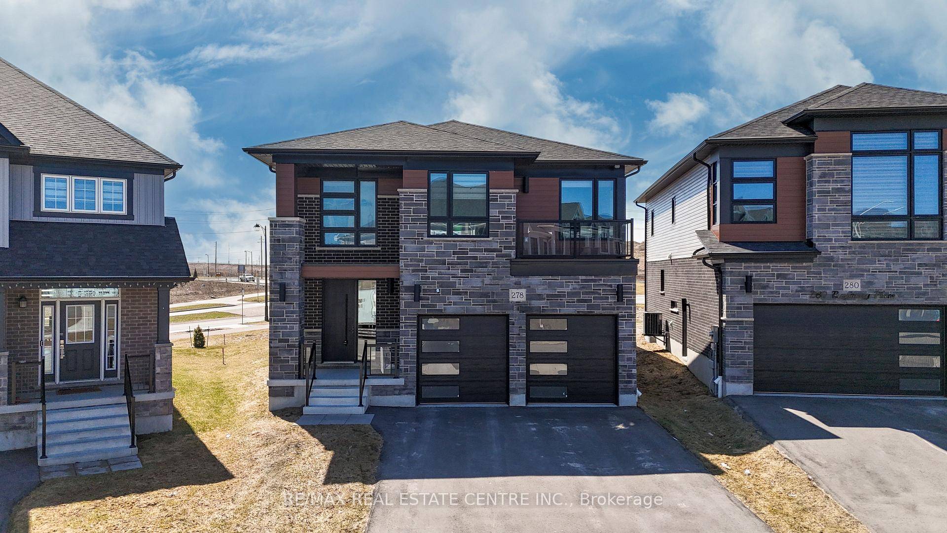 An Absolute Show Stopper Premium Modern Elevation Detached Built On Premium 45 Ft Front Pie Shape Extra Deep Lot.
