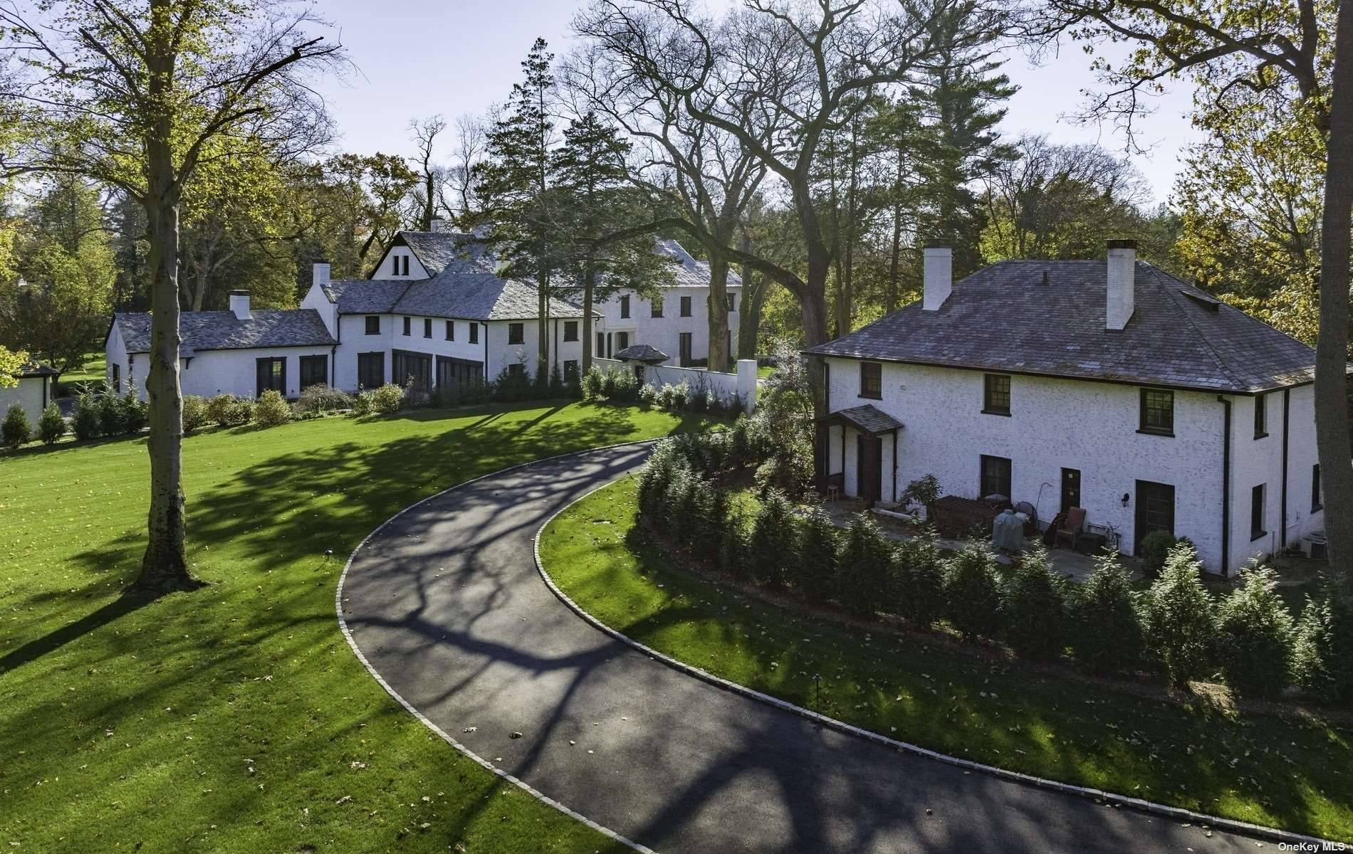 7 Stone Arch Road, Old Westbury, NY, 11568 Nest Seekers Nest Seekers