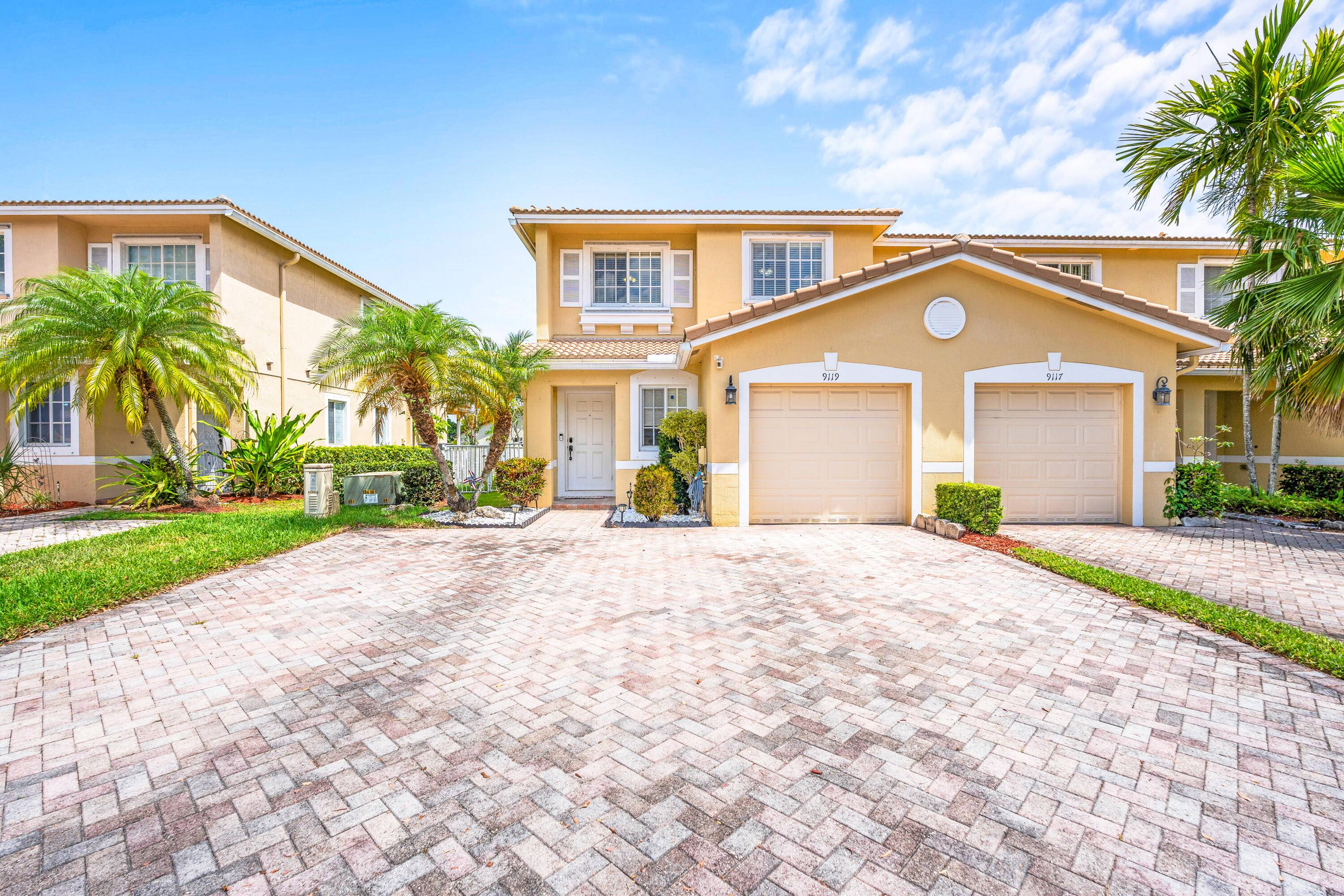 Move right into this beautifully upgraded townhouse, perfectly suited for both homeowners and investors !