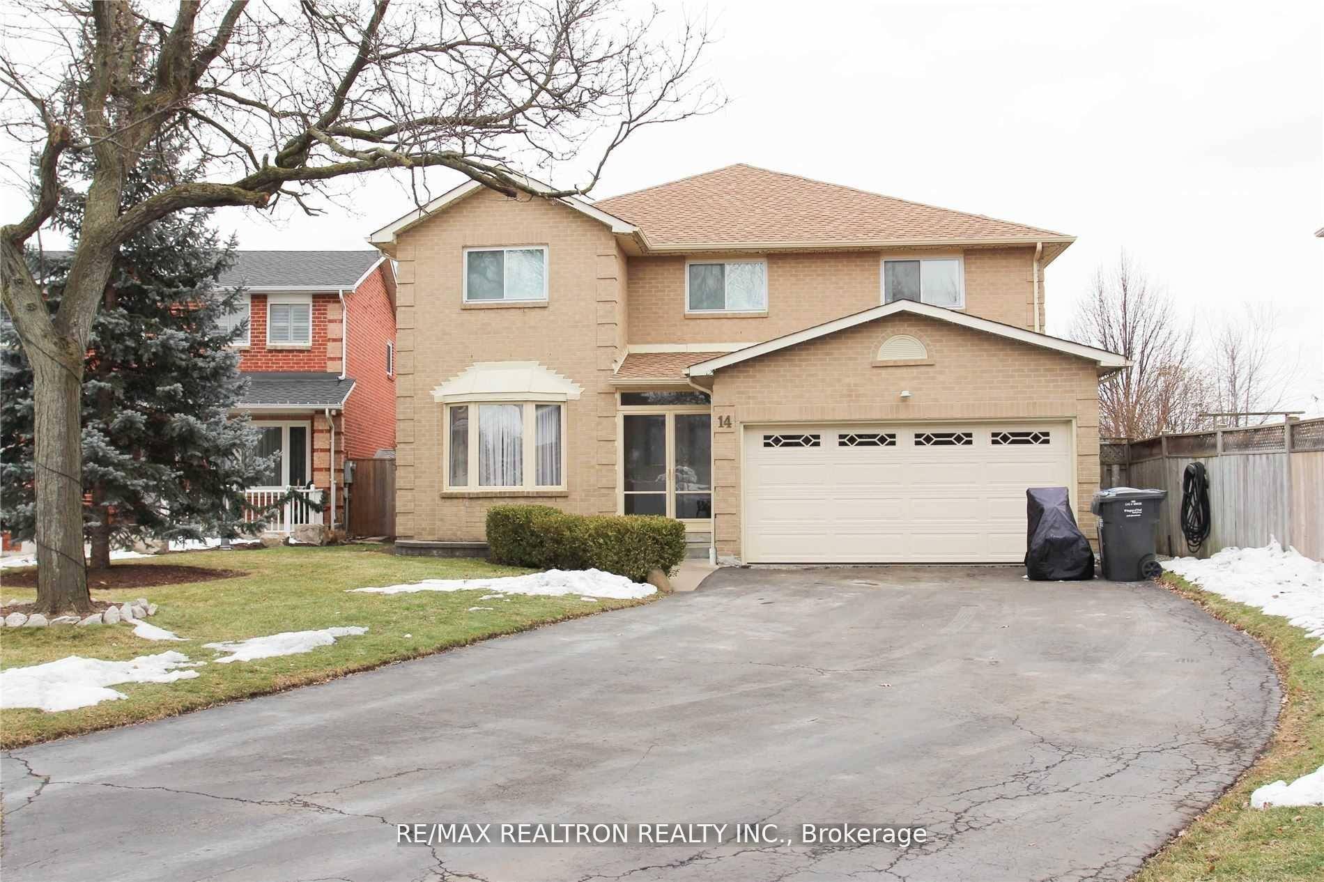 Step into this newly renovated, bright, and spacious legal basement apartment boasting 3 bedrooms and 2 modern washrooms.