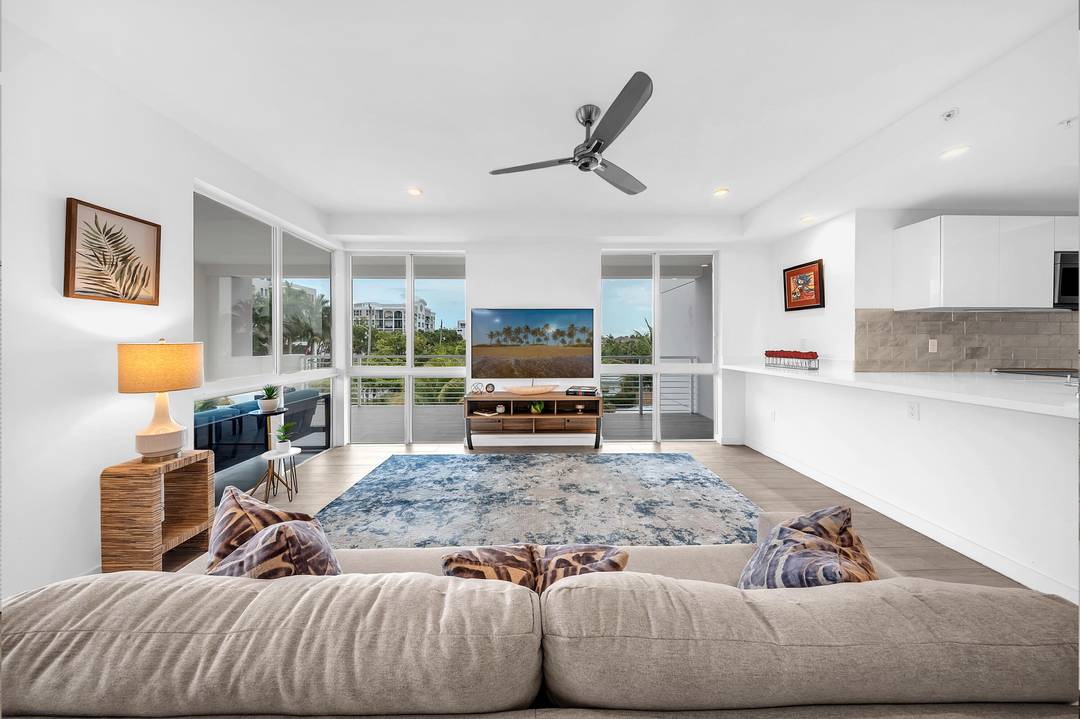 A rare Boutique Condominium, just steps from the Beach !