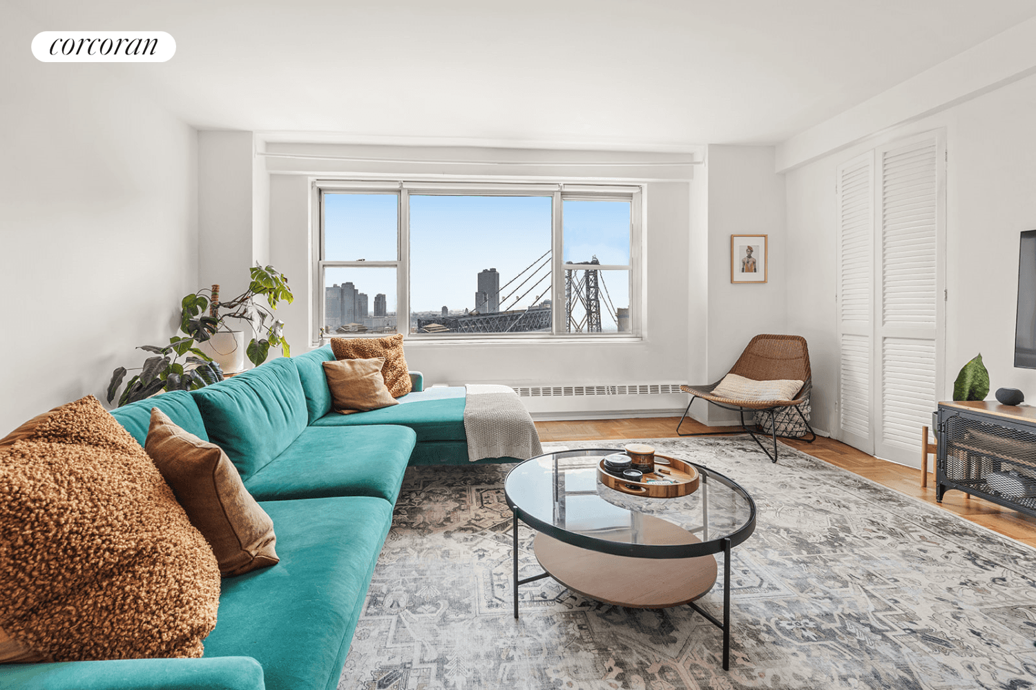 Welcome to 568 Grand Street, New York !