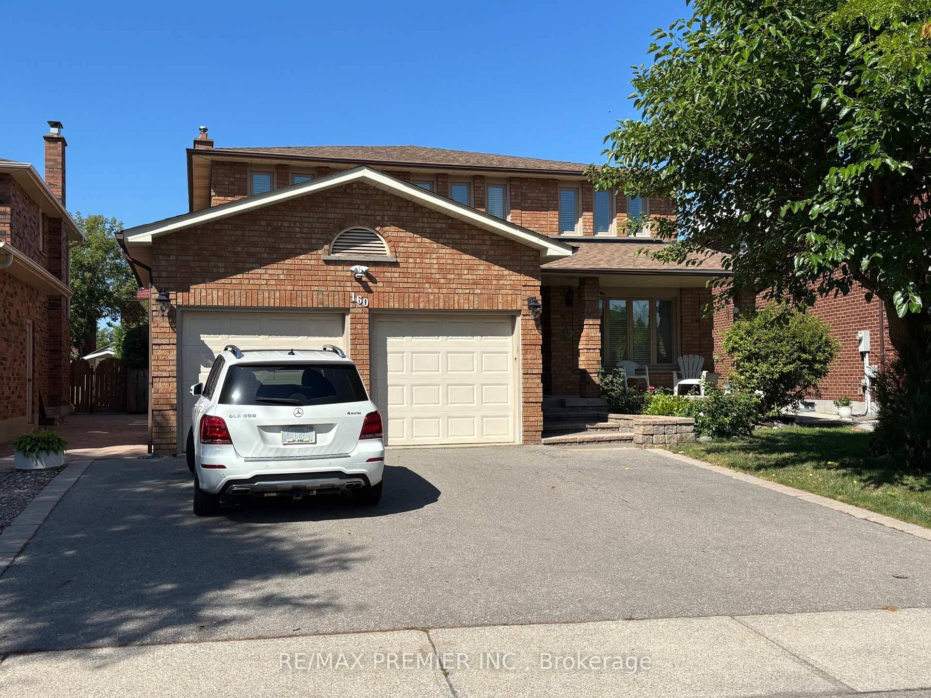 Stunning 4 Bedroom Home With In Law Suite Potential In a Prime Woodbridge Location !