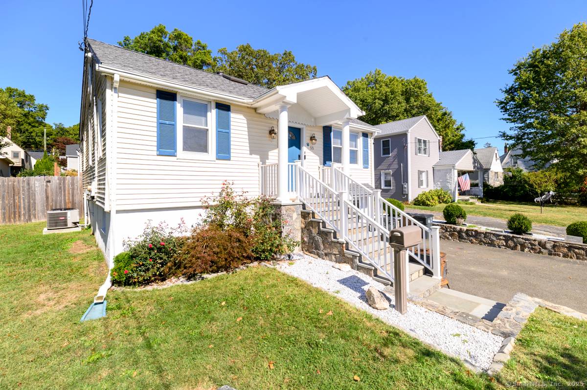 Ideally located just moments from the vibrant shopping, dining, and entertainment of Downtown Stamford, this fully renovated 3 4 bedroom single family home offers the perfect blend of modern comfort, ...