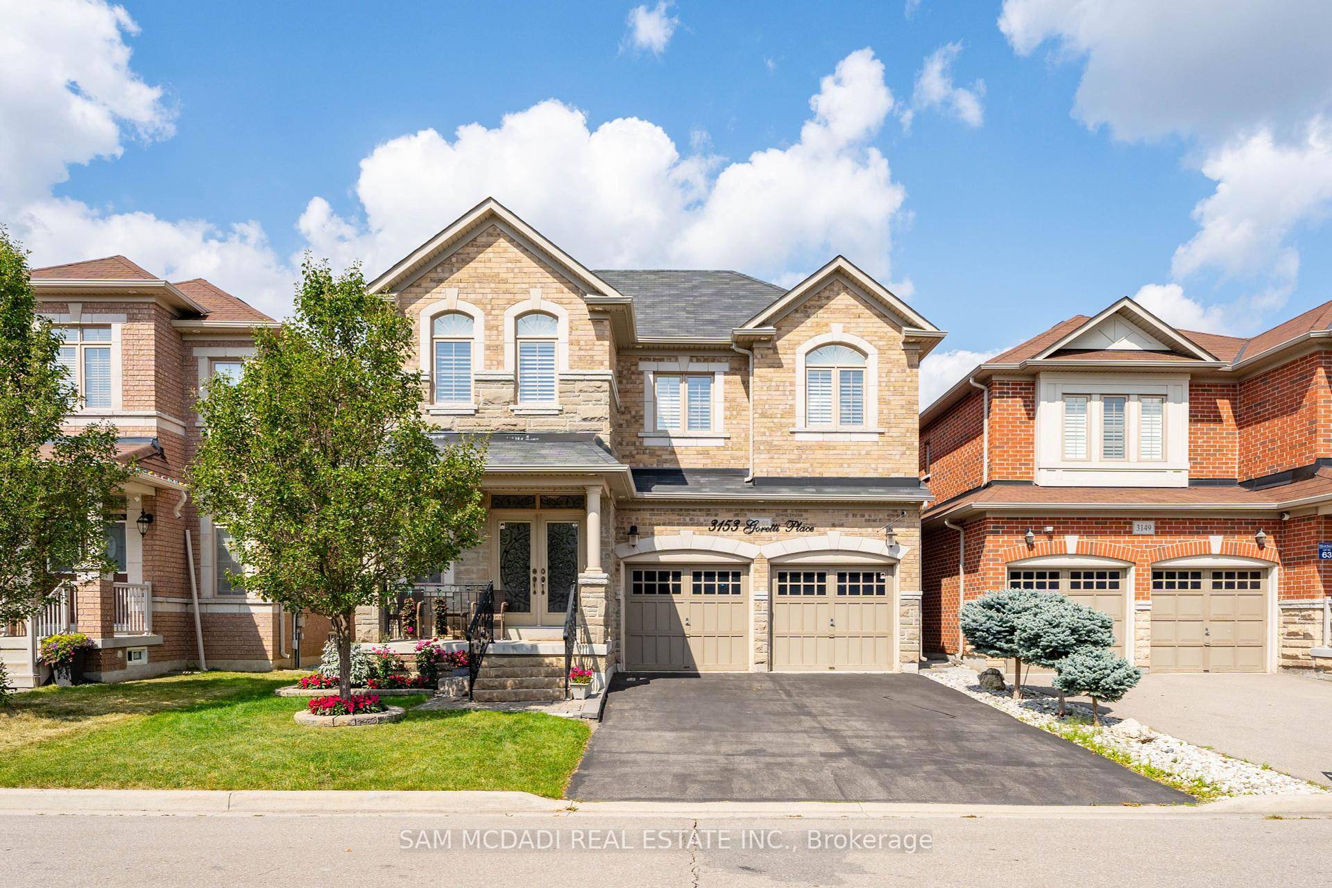 Spacious, sleek and sophisticated, this mesmerizing residence in the sought after Churchill Meadows community showcases a tastefully upgraded interior with finishes that include 9ft ceilings with crown moulding on the ...