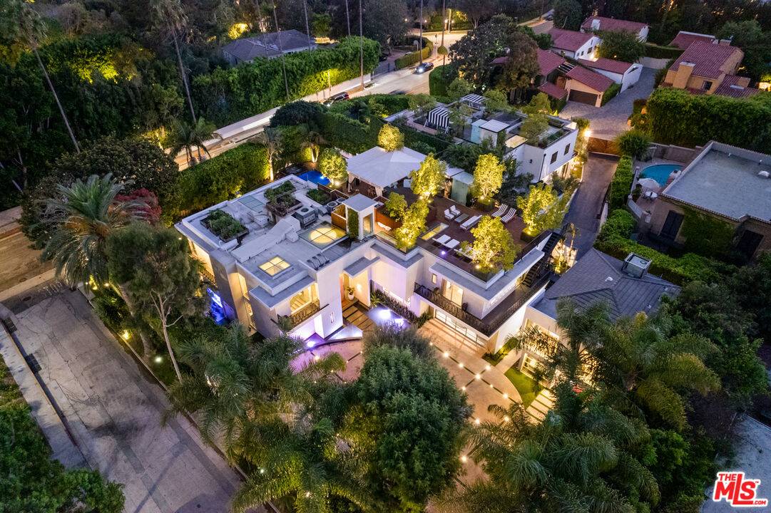 1111 Sierra Alta Way Sunset Strip LA