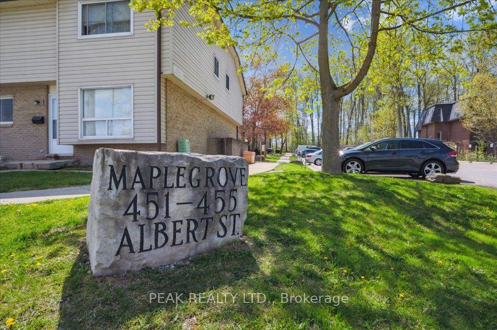 Prime Location and Ideal for Investors or First Time Buyers !