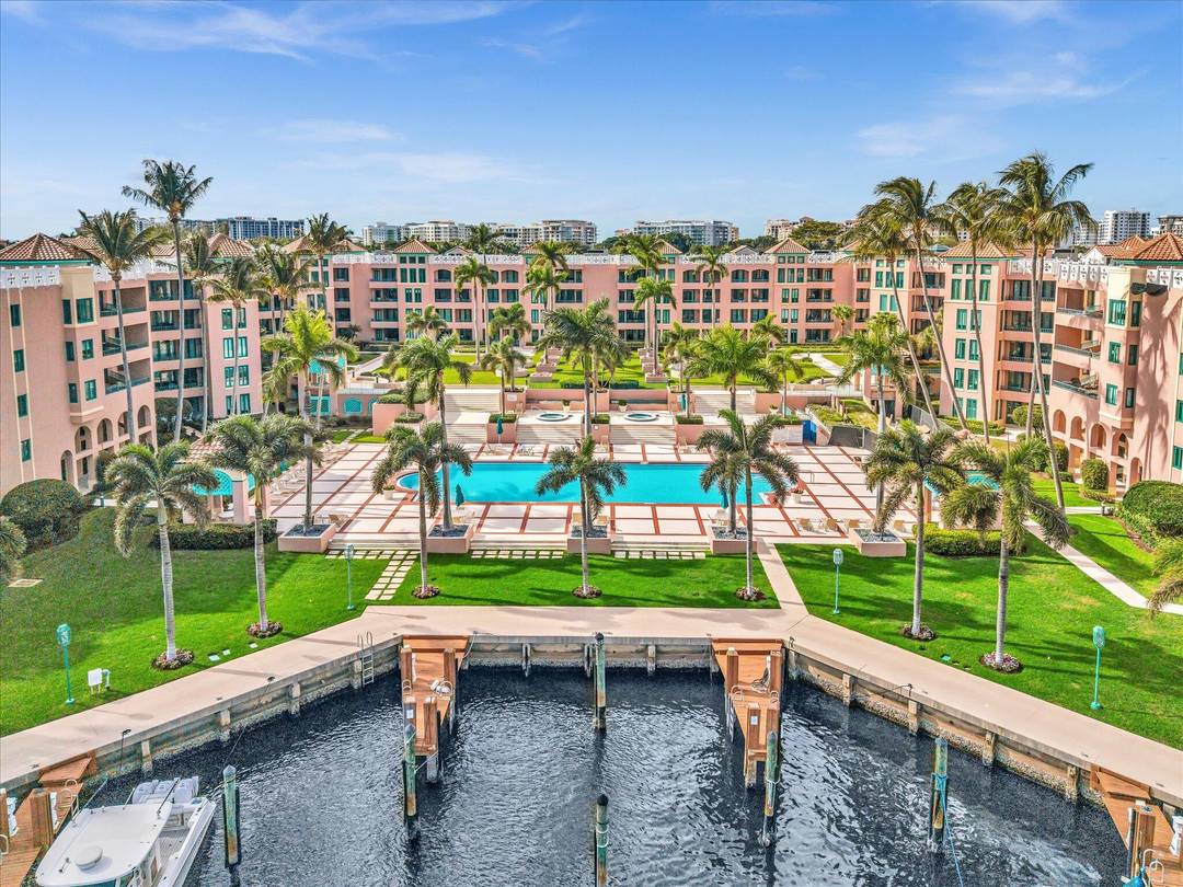 LOOKING FOR A RENTAL IN PARADISE.