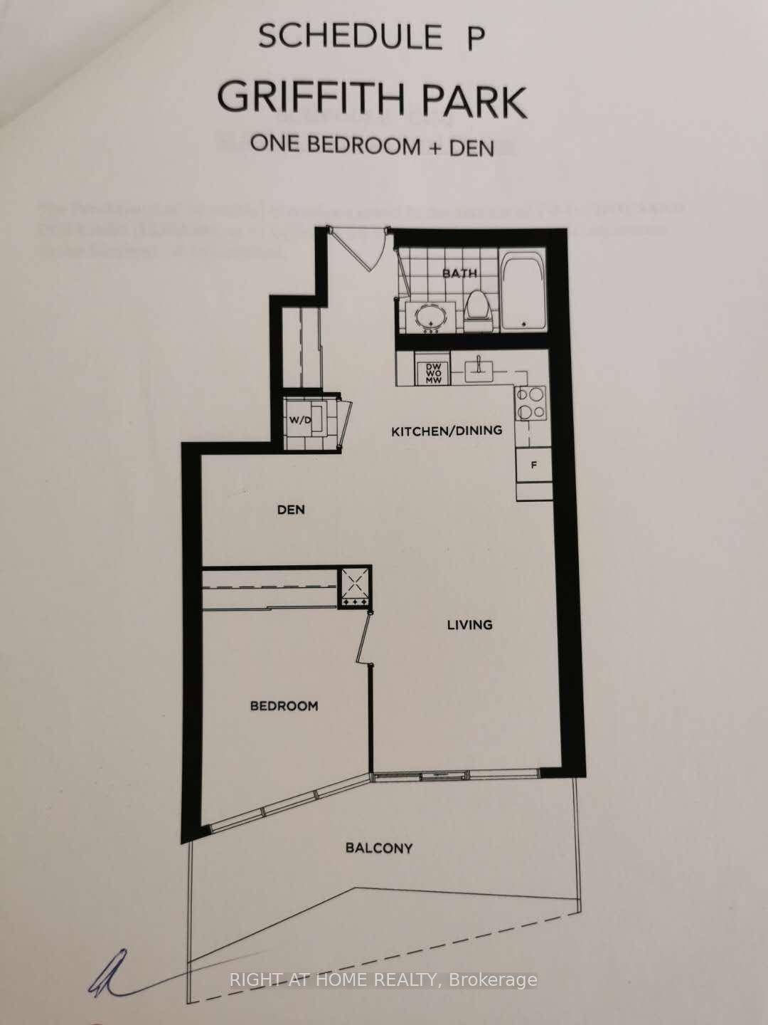 Luxury Condo Wellesley On The Park At The Heart Of Downtown Toronto, Open Concept 1B Den With Amazingly Clear South View Of The Downtown And Lake.