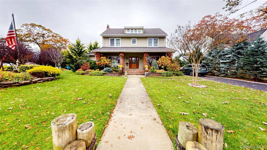 Welcome to This Sanctuary in East Rockaway.