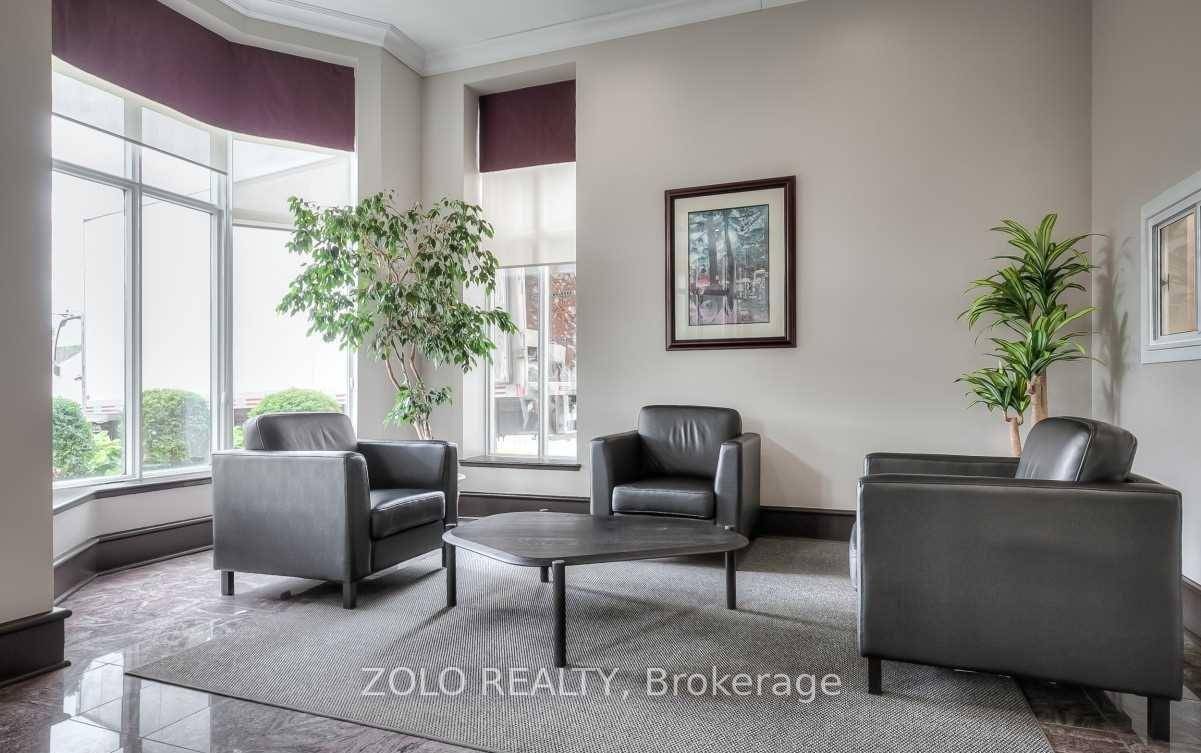 Welcome to this stunning one bedroom condo at Jockey Club on Overlea Blvd !