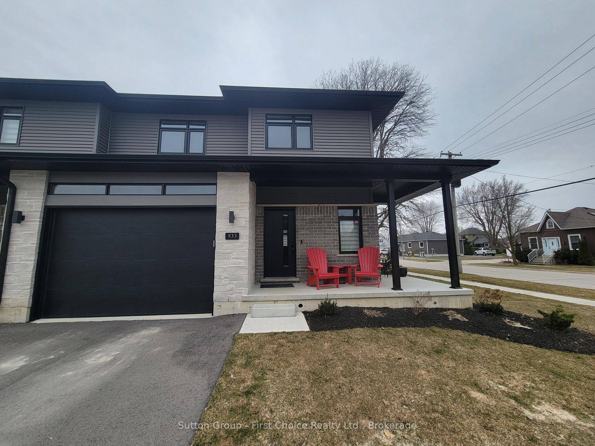 Builder's Custom 3 Bed, 3 Bath Executive Model !