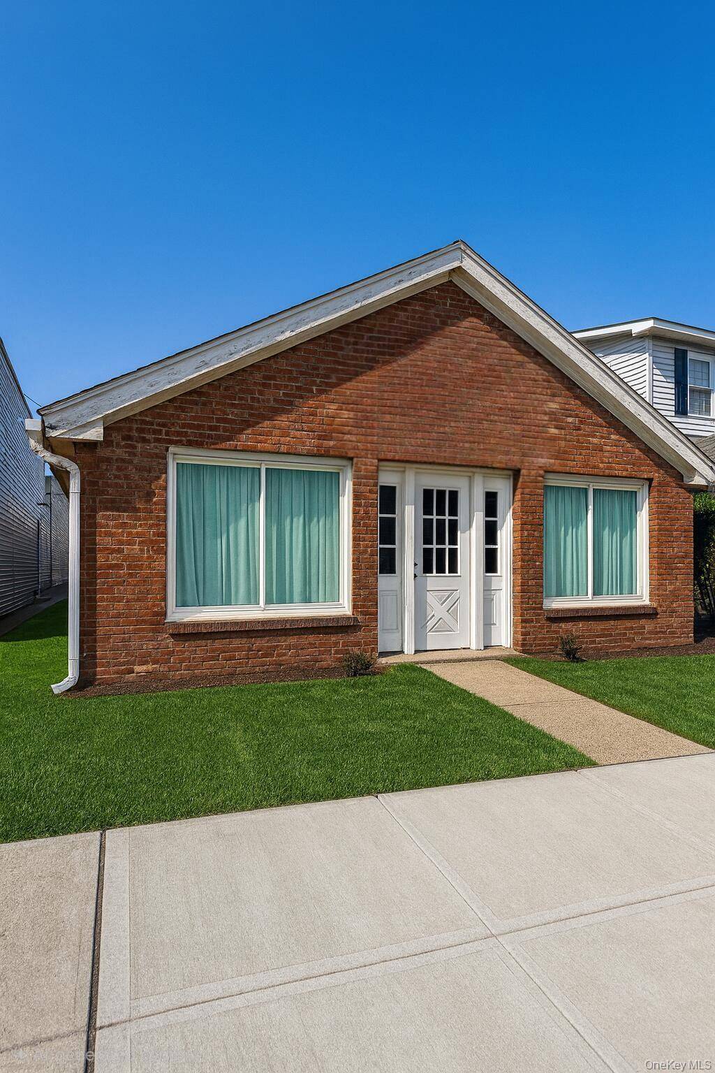 Introducing 3579 Merrick Rd Rare opportunity to lease a standalone commercial building in the heart of Seaford.