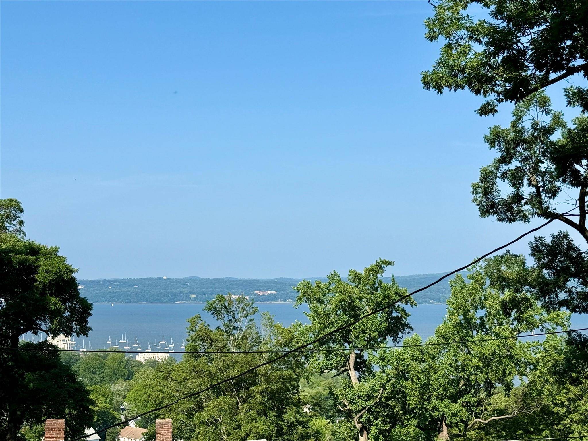 Renovated duplex plus full finished basement, hardwood floors as seen newer kitchen three nice sized bedrooms on the upper level with full bath, the basement consists of a nice size ...