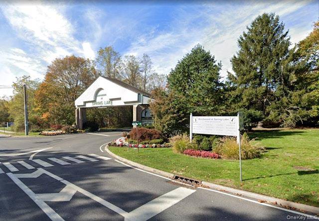 Birchwood at spring lake condominium