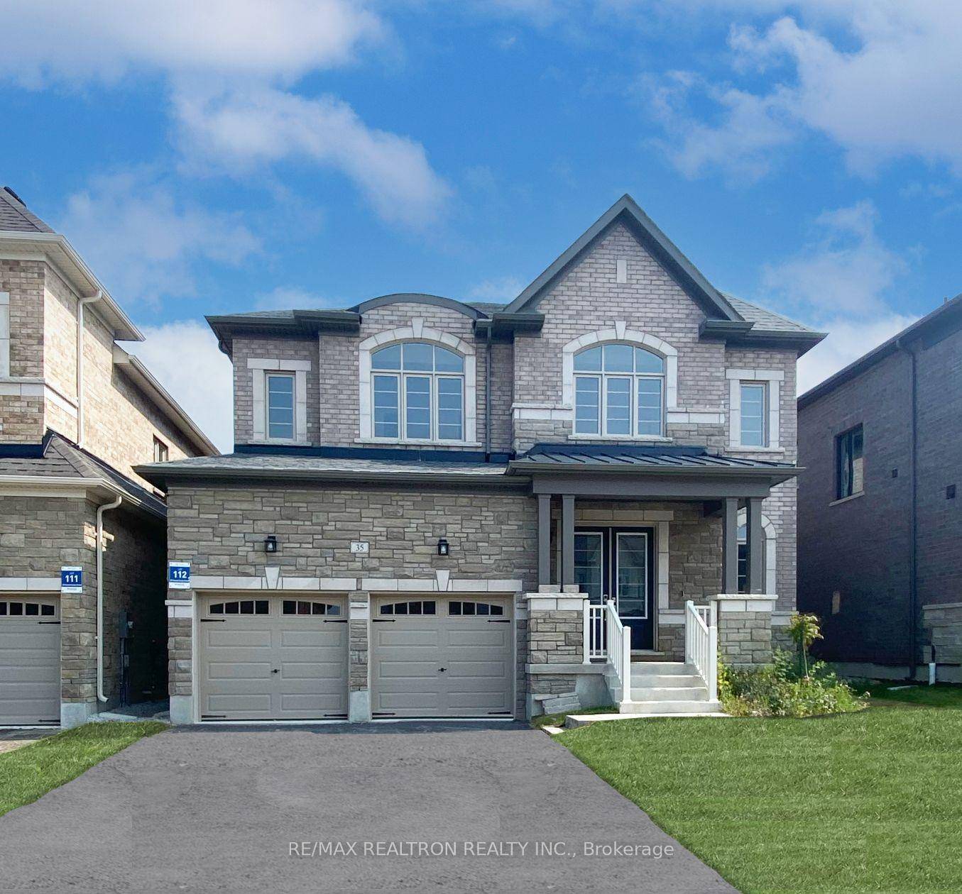 Nestled within the prestigious Midhurst Valley community, this impressive 3, 300 sq.