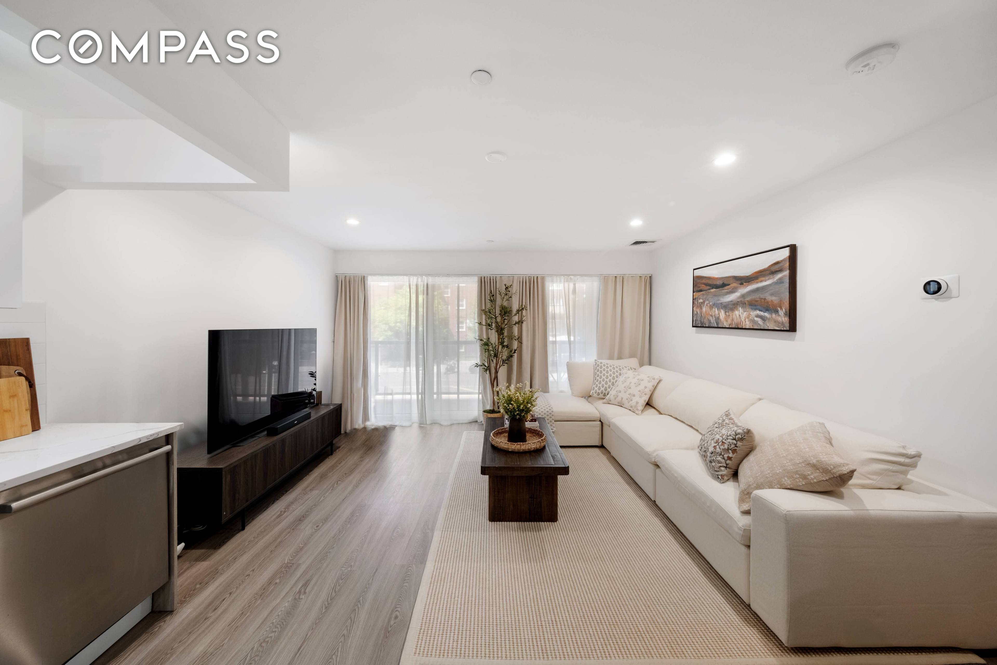 Covered Garage Parking Space Included Located on the 2nd Floor of an elevator building Spacious 1 Bedroom 824 Sqft with Private Outdoor Space 119 Sqft in the Heart of Midwood ...