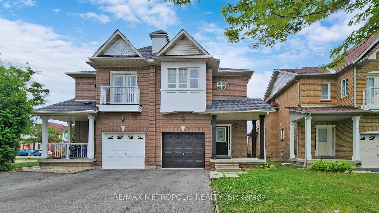 A rarely offered bright and spacious semi detached home on high demand Milliken Mills east neighborhood.