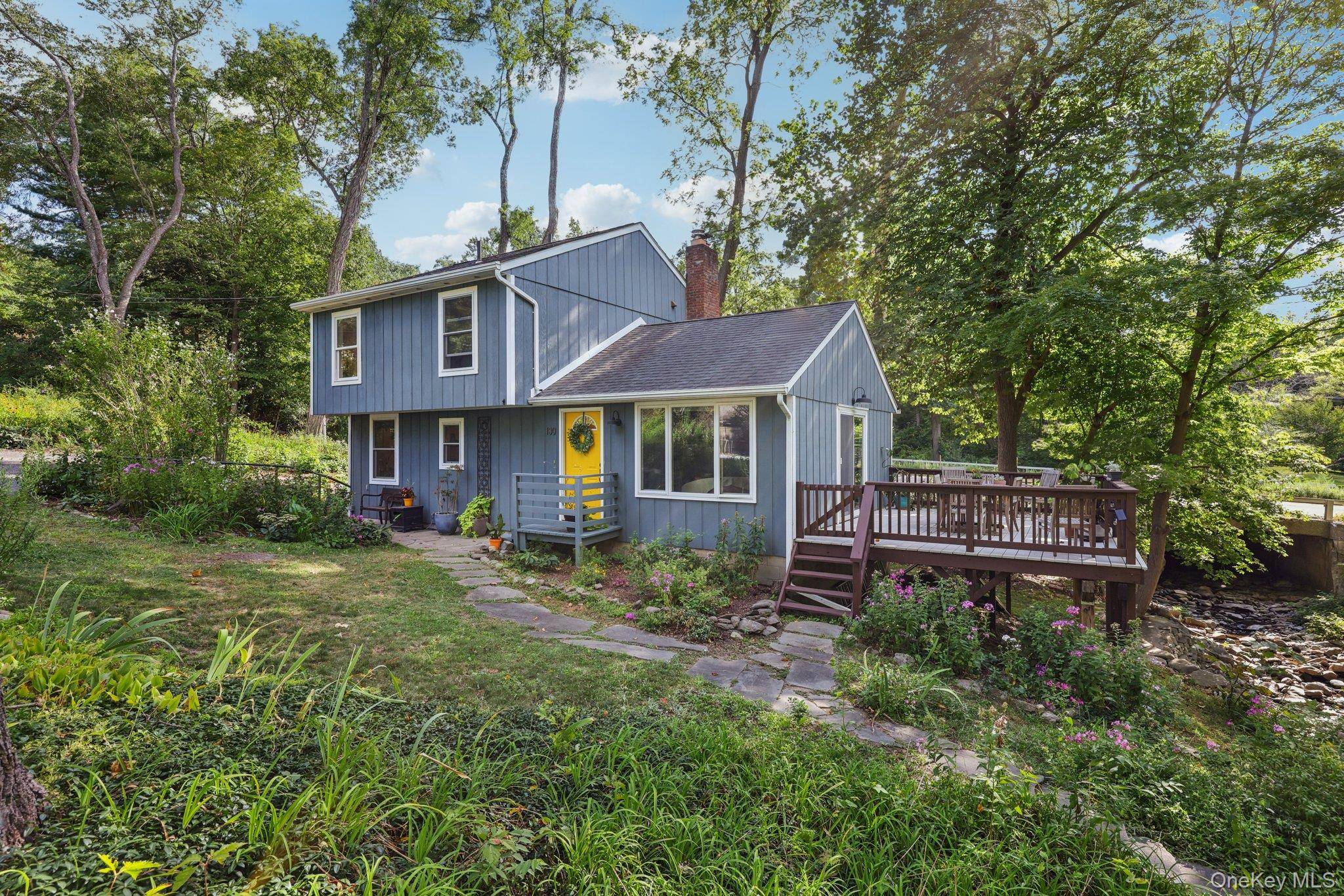 This newly listed, move in ready Contemporary Colonial in the sought after Town of Cornwall is waiting for you !