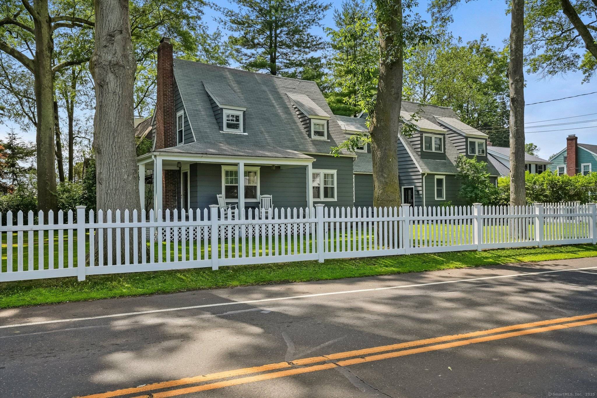 Welcome to the highly sought after Bettswood neighborhood, where this delightful corner lot gem awaits !