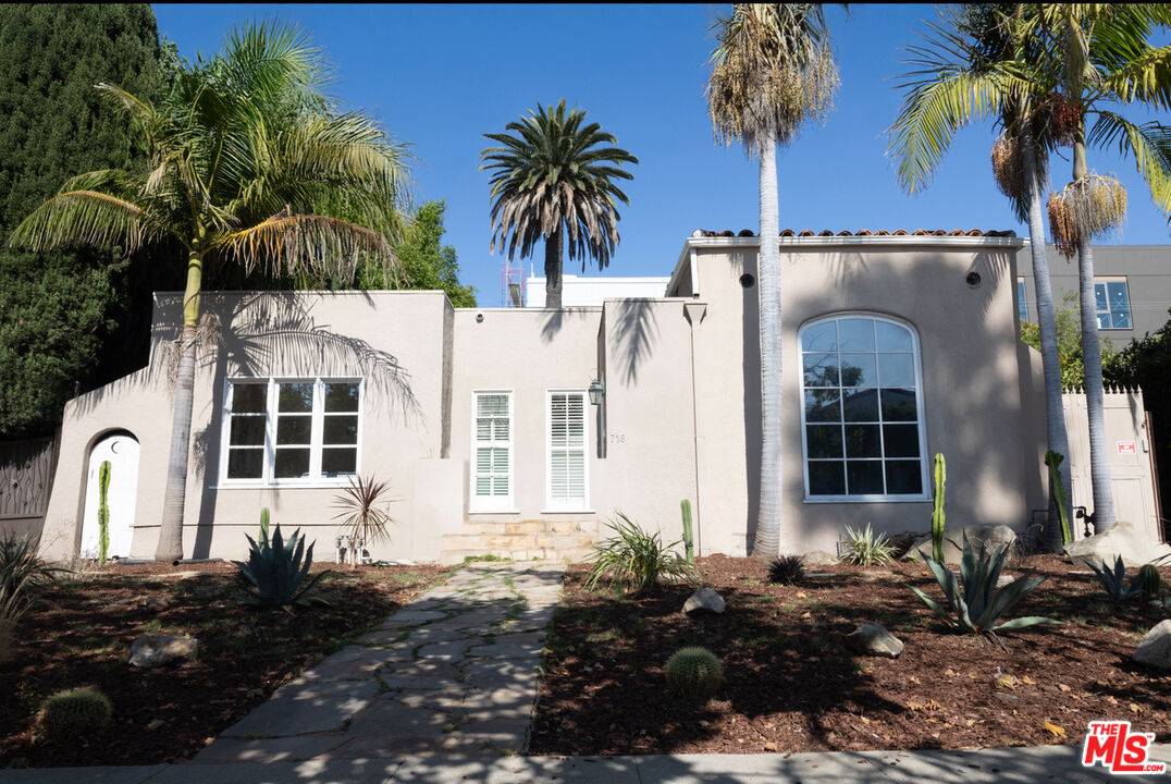 716  N June St 3BR Hancock Park La