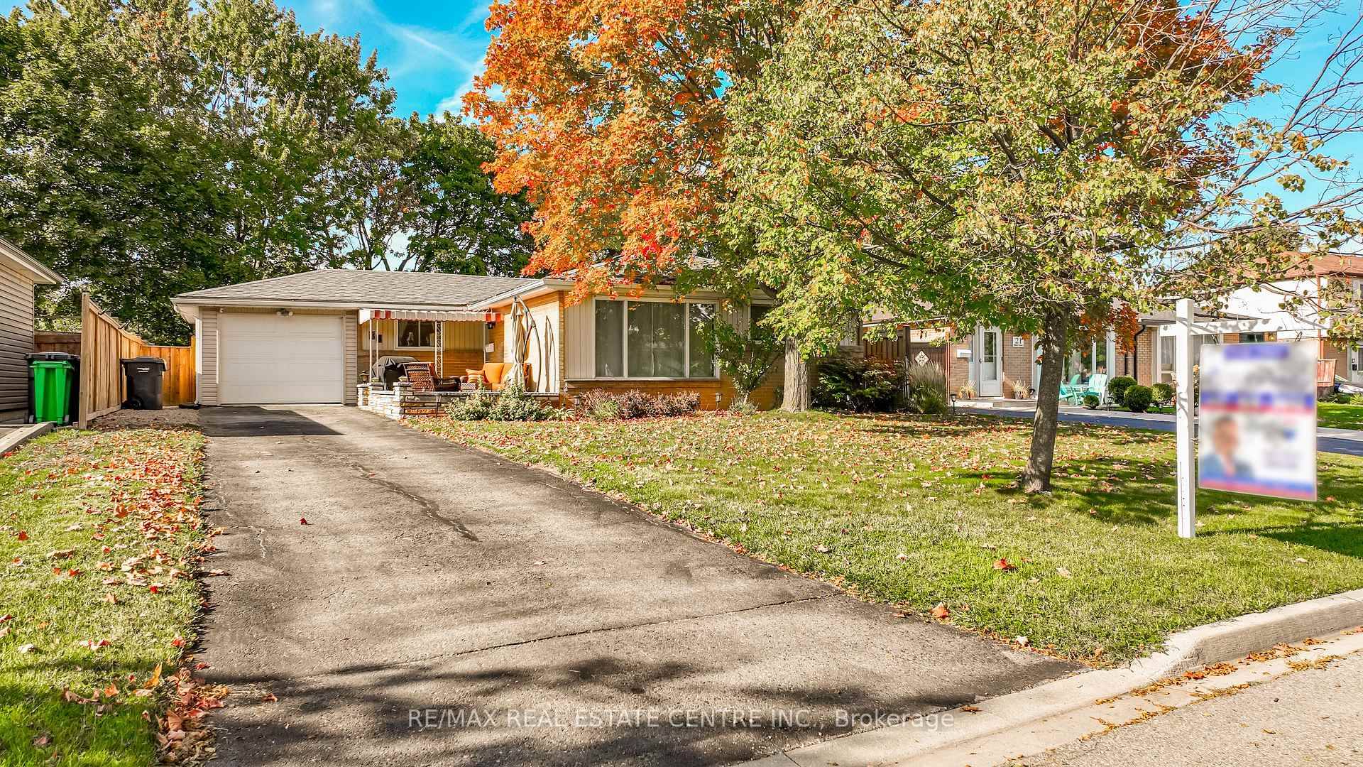 Beautiful Fully Renovated Bungalow on Large Lot in the Heart of the City.