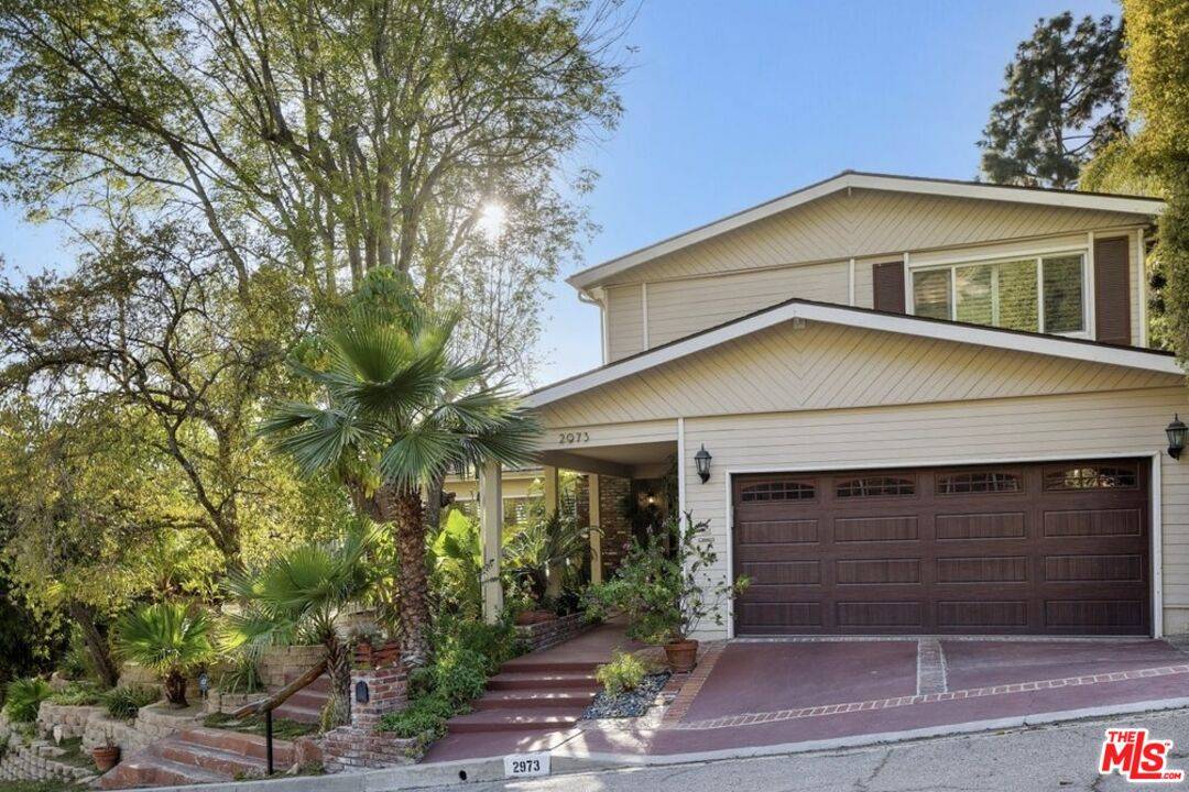 2973   Hutton Dr 5BR Beverly Hills Post Office | B.H.P.O. La