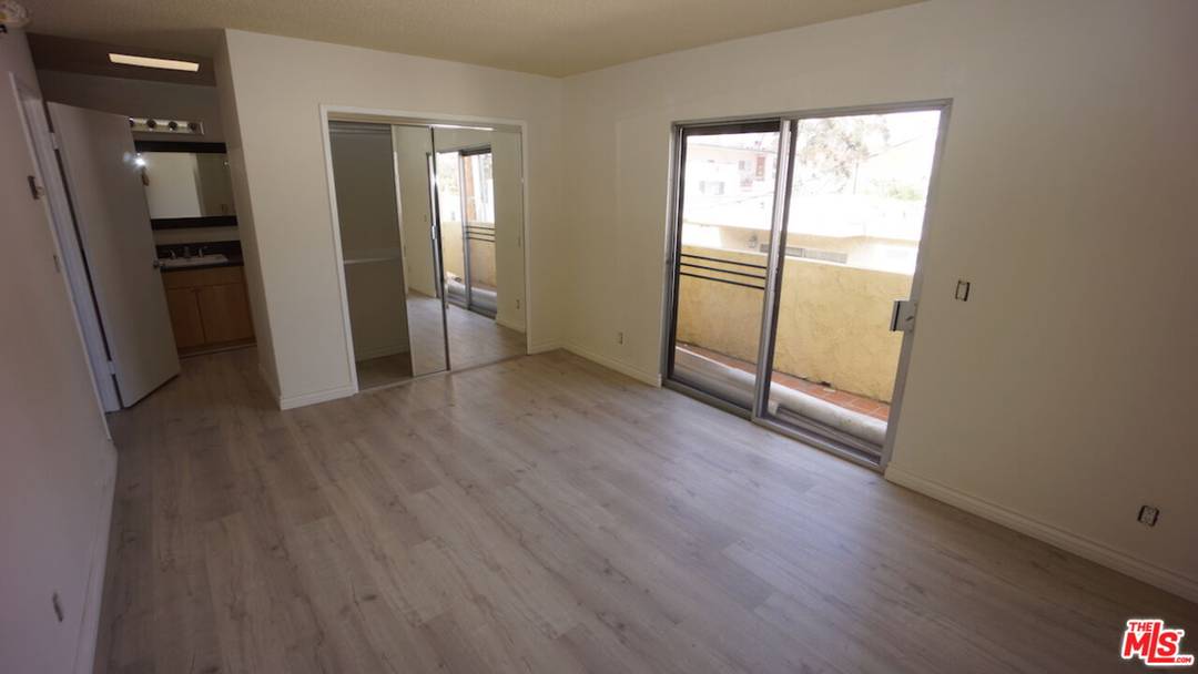 1033  6TH ST 3BR Santa Monica La