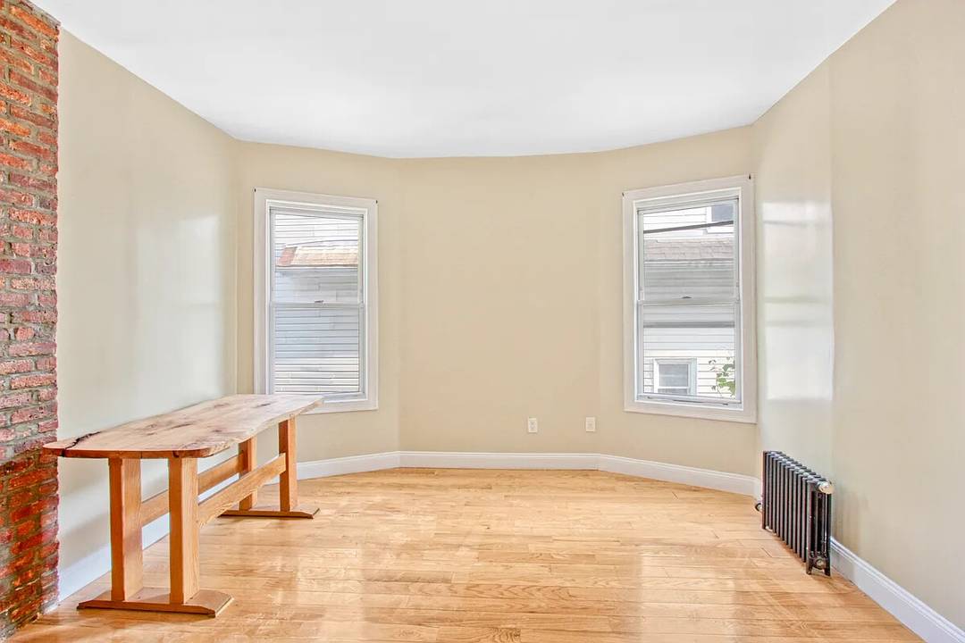 Available for a January 1st move in.