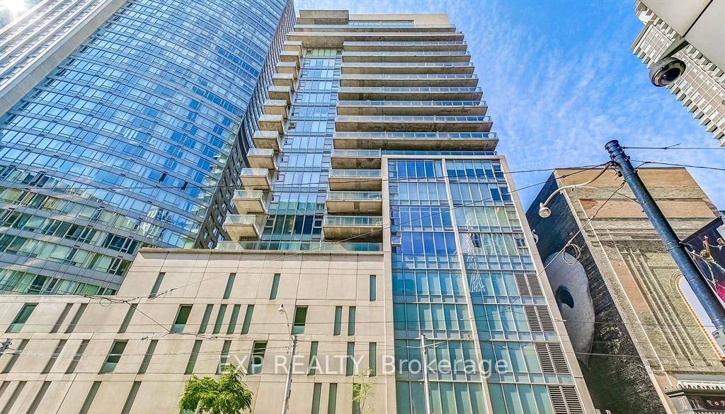 Welcome Home to this Lovely Condo Lease Oversized 1 Bedroom Plus Den, 2 Full Bath Suite in the Boutique Opus at Pantages, right in the heart of downtown Toronto.