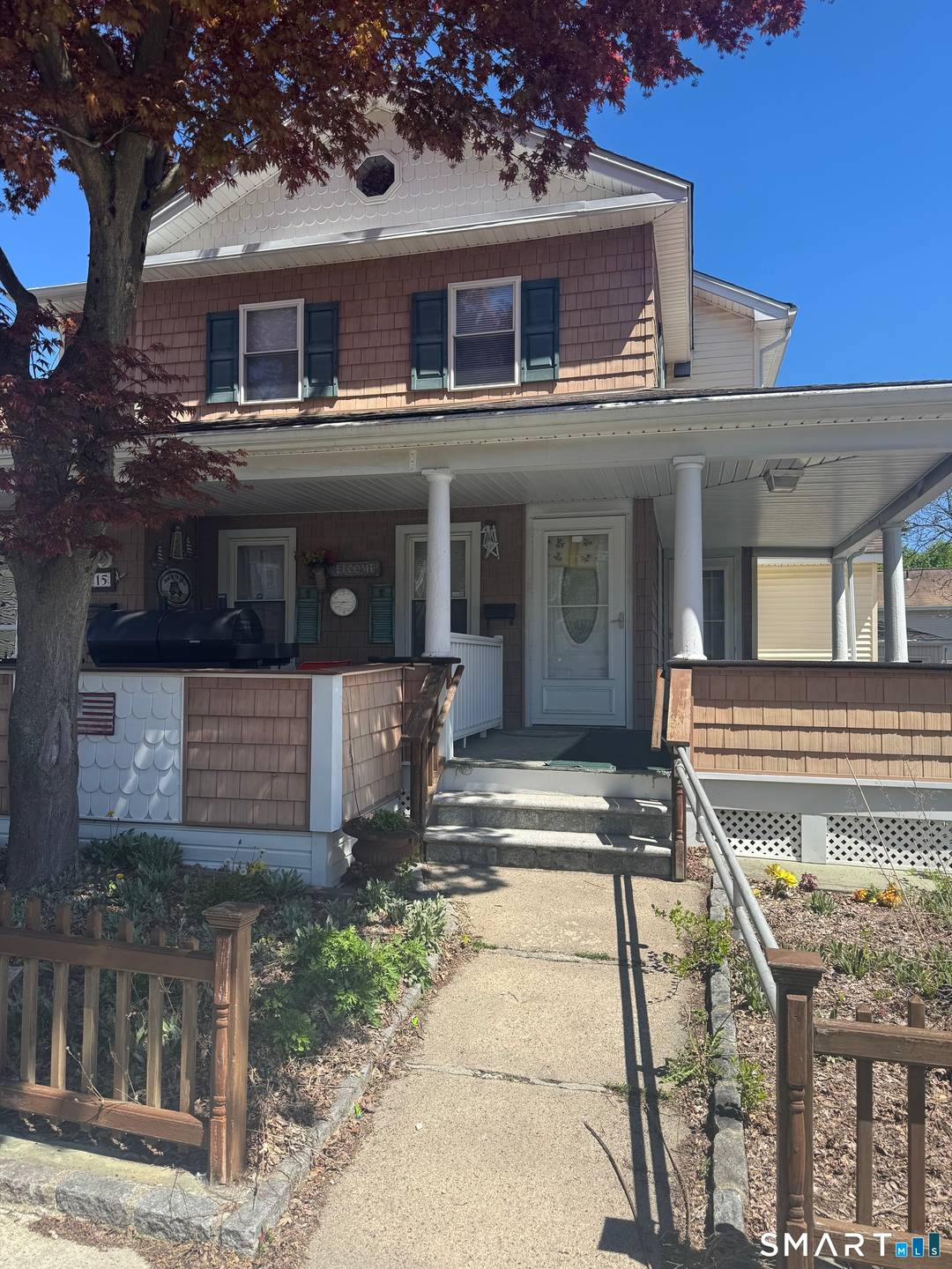 2 Family home in downtown Danbury just a short walk from Town Hall.