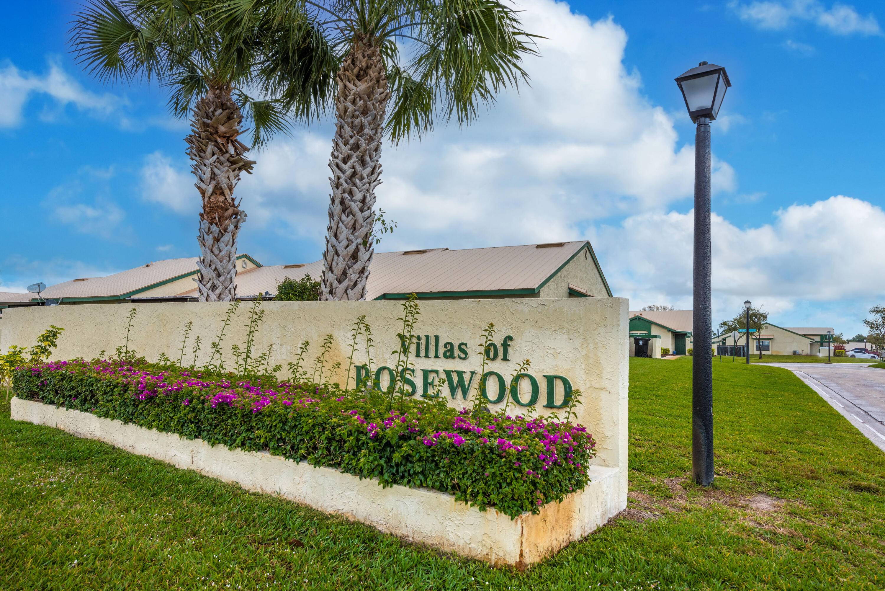 Welcome to your perfect starter home or seasonal retreat !
