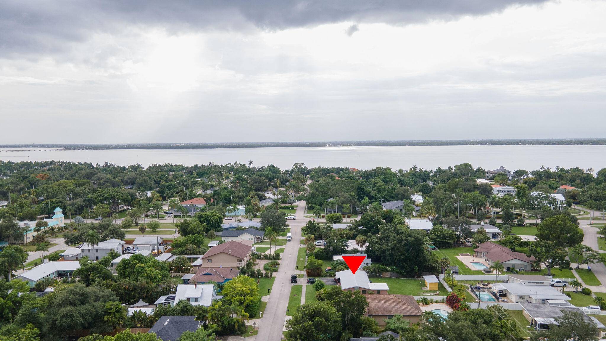 Living in 33901 Fort Myers, FL is a great experience !