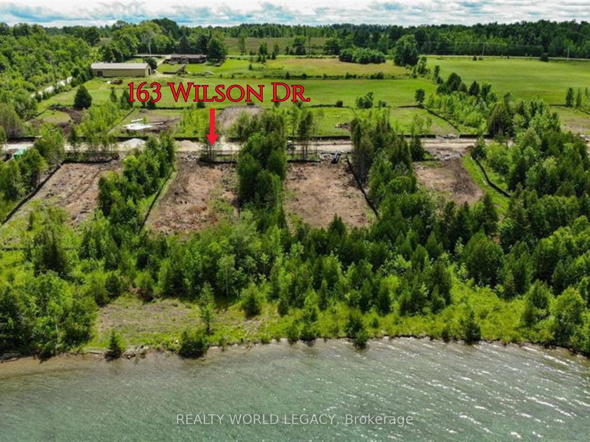 Imagine waking up to breathtaking views of Georgian Bay, the fresh lake breeze in the air, and the soothing sounds of waves at your doorstep.